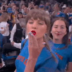 TaylorSwift