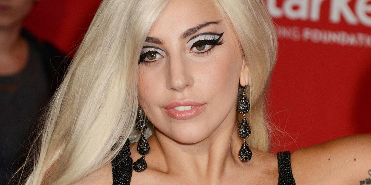 Lady Gaga laughs off pregnancy rumors: "I'm just almost 30"
