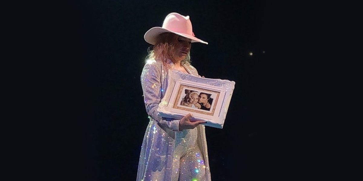 Lady Gaga Dedicates Emotional 'Grigio Girls' Performance To Late Friend Sonja